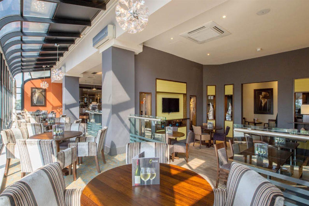 Premier Inn Bournemouth Central Εξωτερικό φωτογραφία