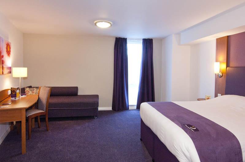 Premier Inn Bournemouth Central Δωμάτιο φωτογραφία